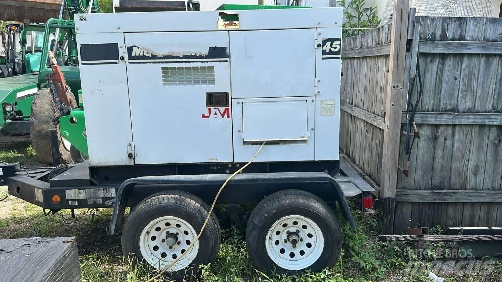 MultiQuip DCA 45 Diiselgeneraatorid
