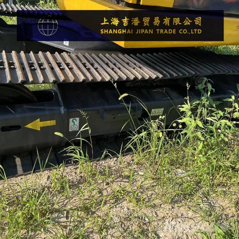 Komatsu PC 120 Väikeekskavaatorid 7t-12t