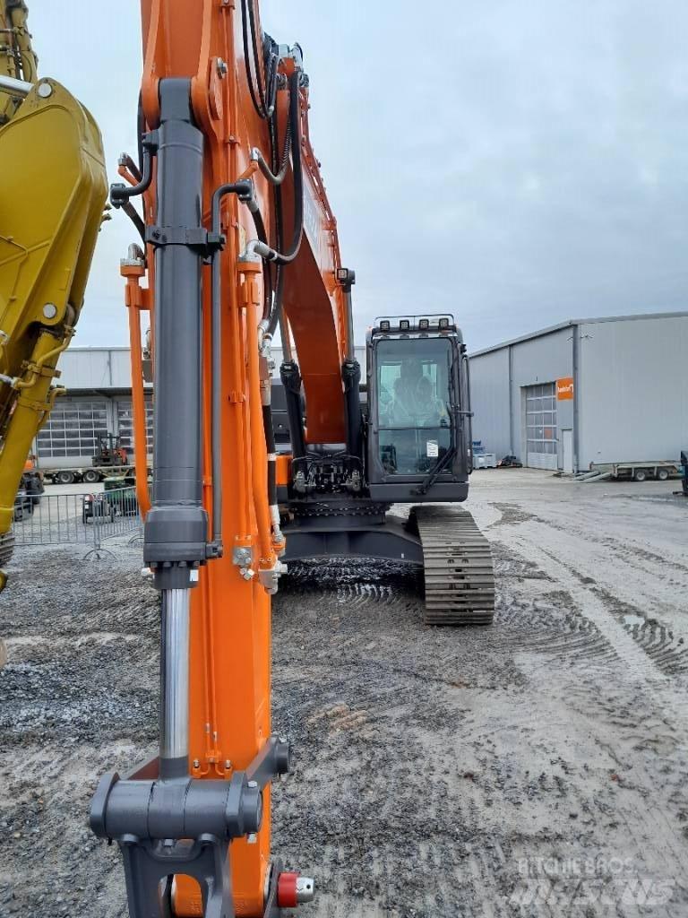 Develon DX 225 LC-7 Roomikekskavaatorid