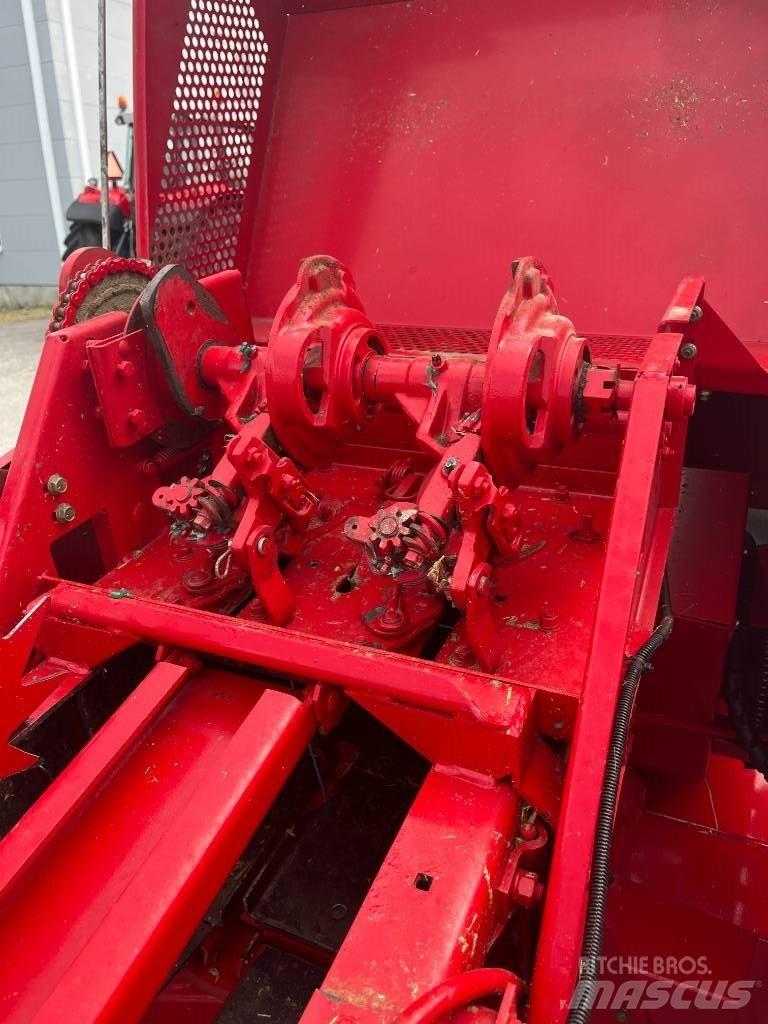 Massey Ferguson 1839 Heinapressid