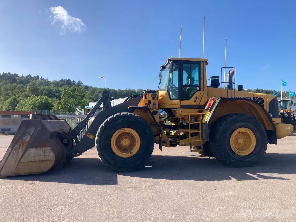 Volvo L 220 F Rataslaadurid