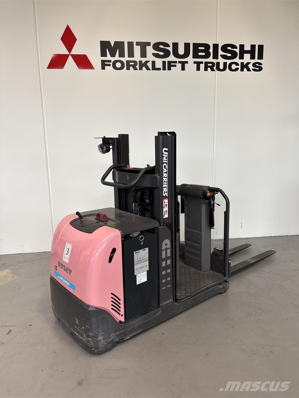 UniCarriers EPL100 Madalkomplekteerimistõstuk