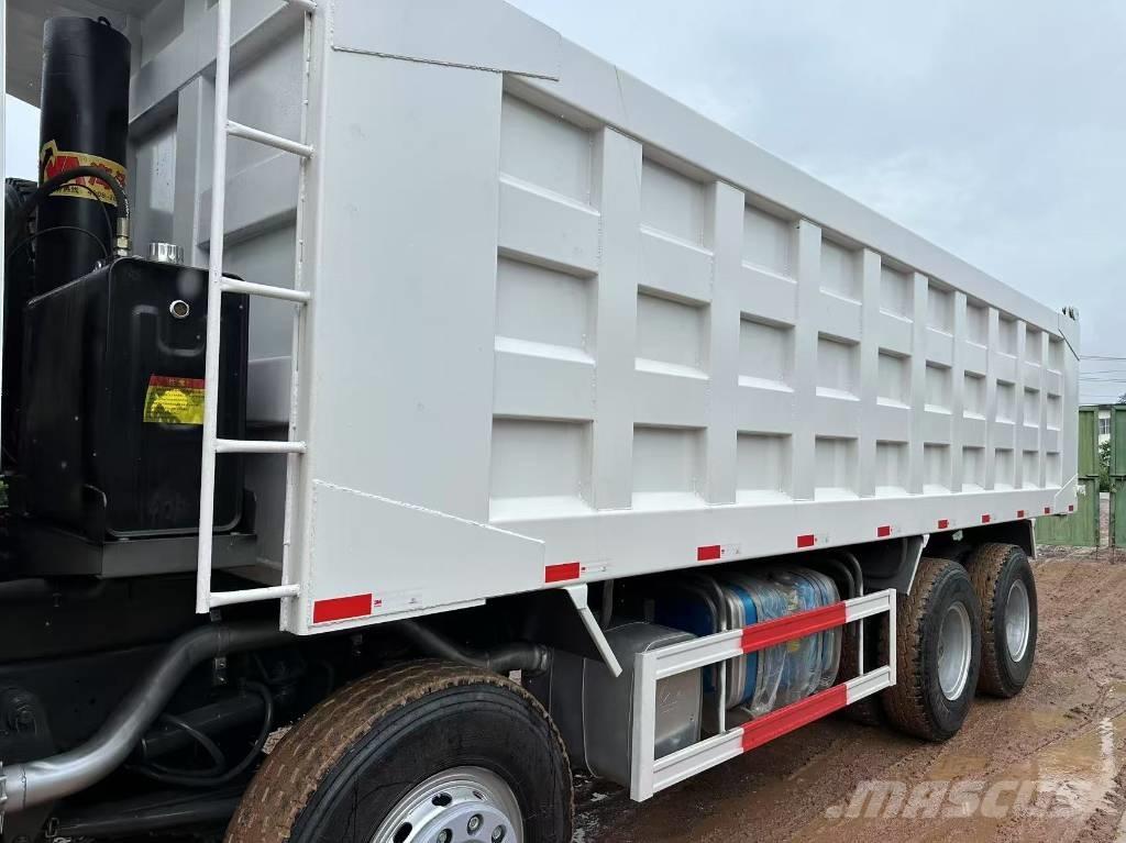 Howo 371hp 8X4 Kallurid