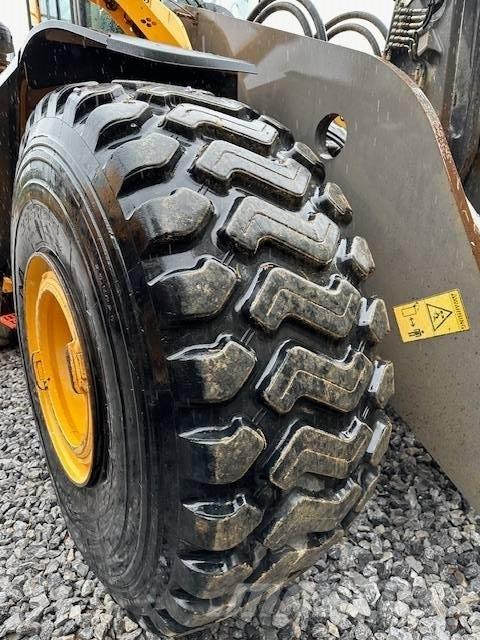 Volvo L 220 H Rataslaadurid