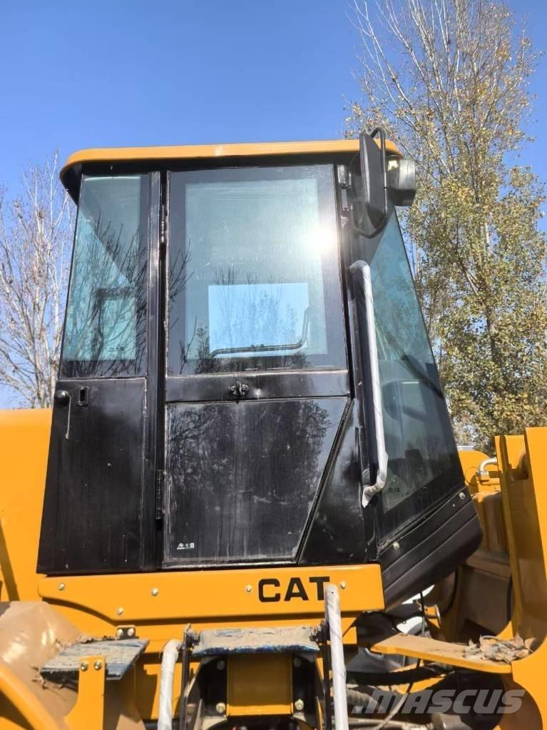 CAT 966H Rataslaadurid
