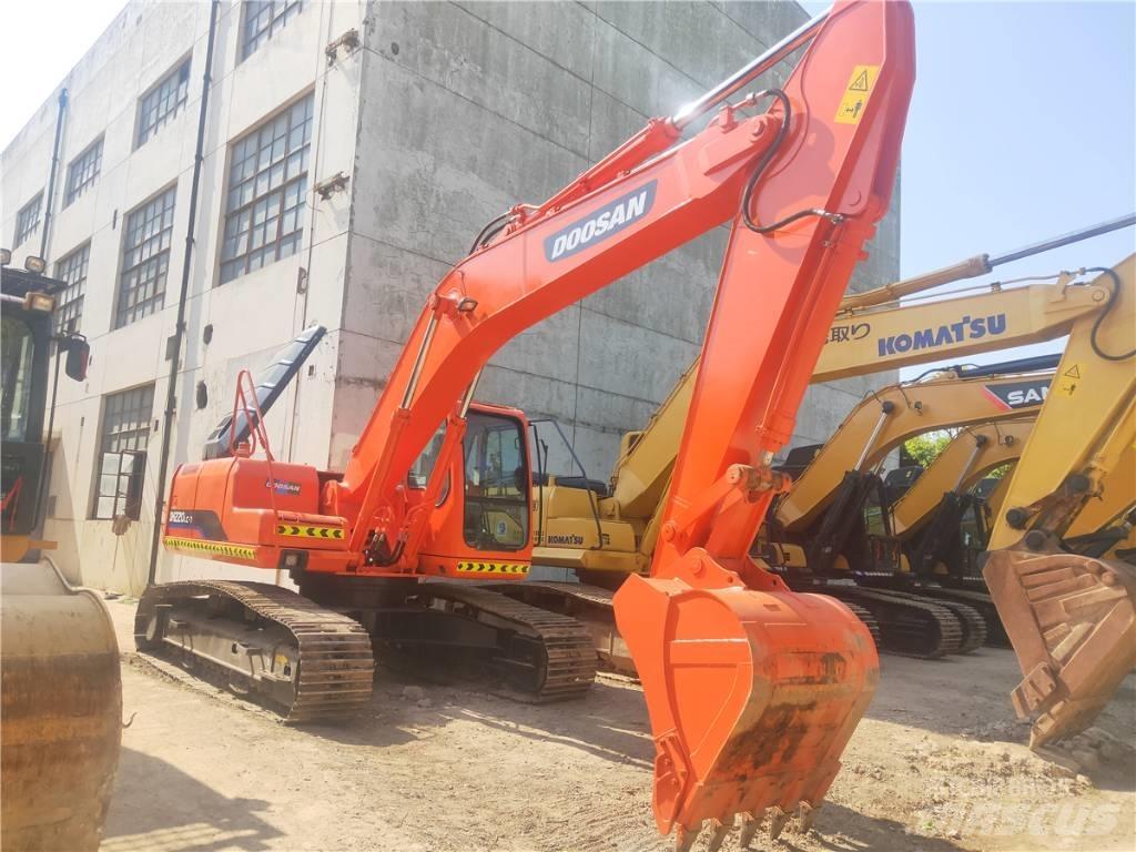 Doosan DH 220 LC-7 Roomikekskavaatorid