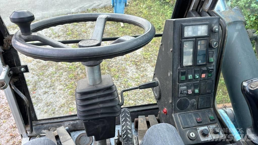 Terex MHL 320 Materjalikäitlusmasinad