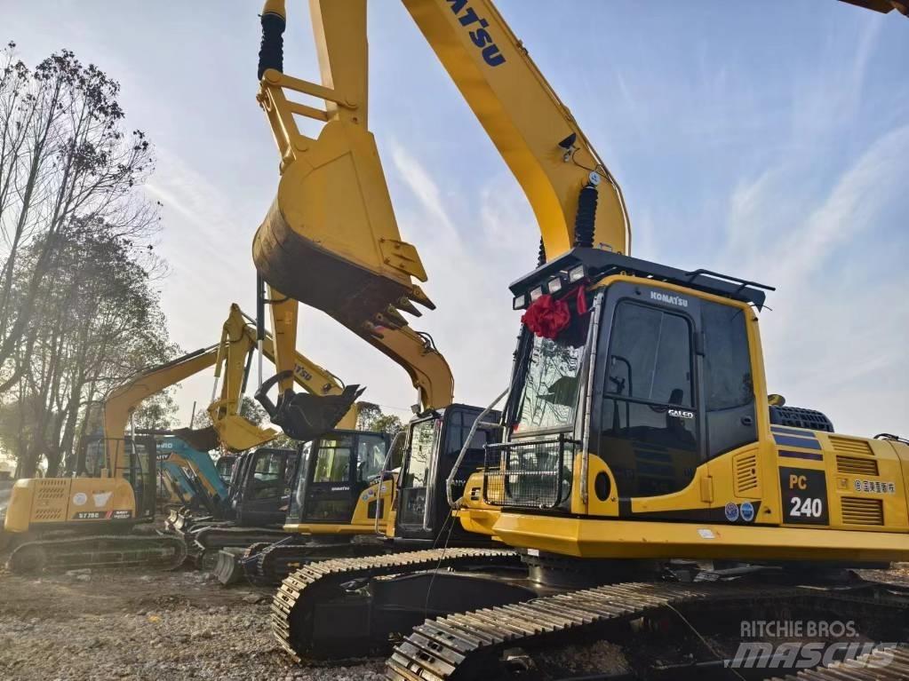 Komatsu PC 240 LC-8 Roomikekskavaatorid