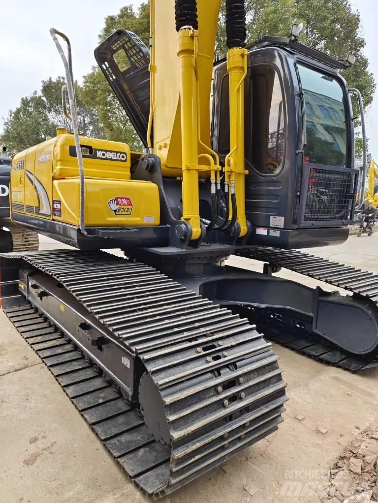 Kobelco SK 200 Roomikekskavaatorid