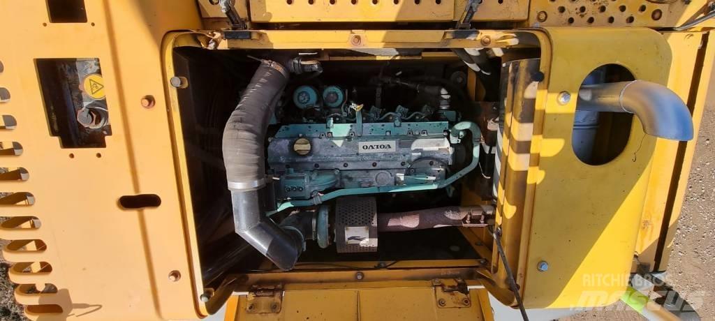 Volvo EC 210 B Roomikekskavaatorid