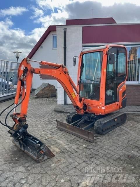 Kubota KX 016-4 Miniekskavaatorid < 7 t