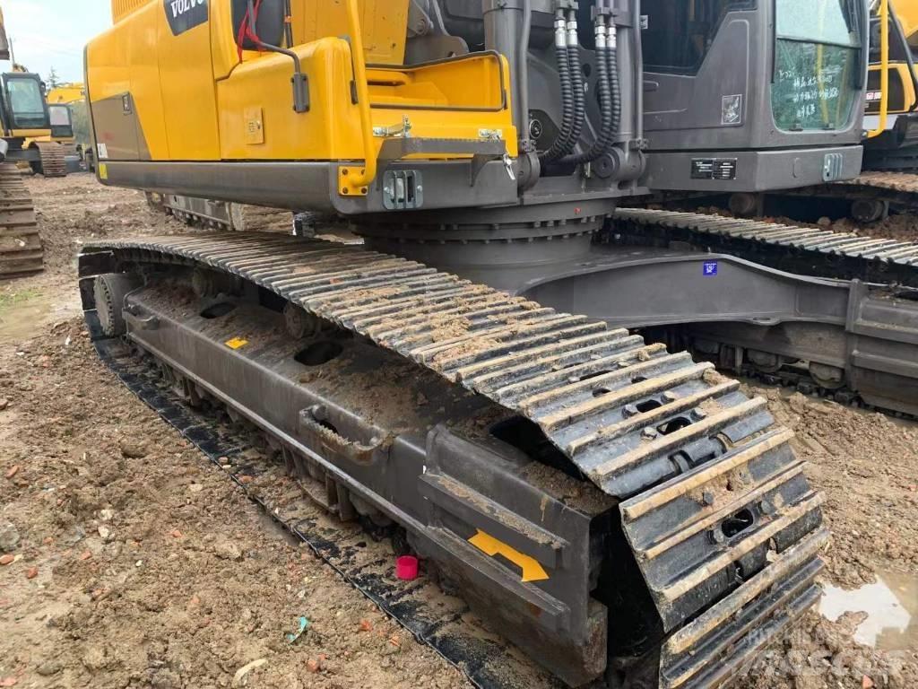Volvo EC 300 D Roomikekskavaatorid