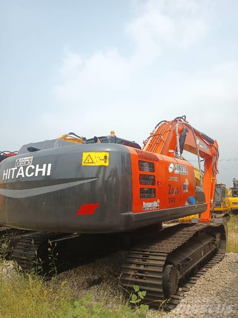Hitachi ZX 240 Roomikekskavaatorid