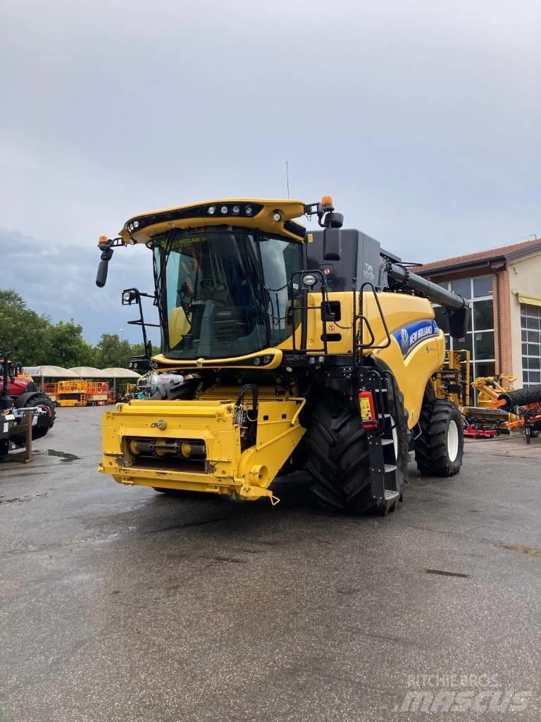 New Holland CR 8.90 Teraviljakombainid