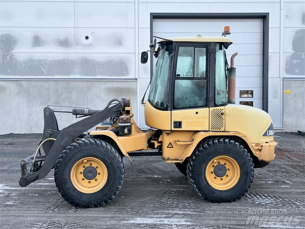 Volvo L 30 B Rataslaadurid