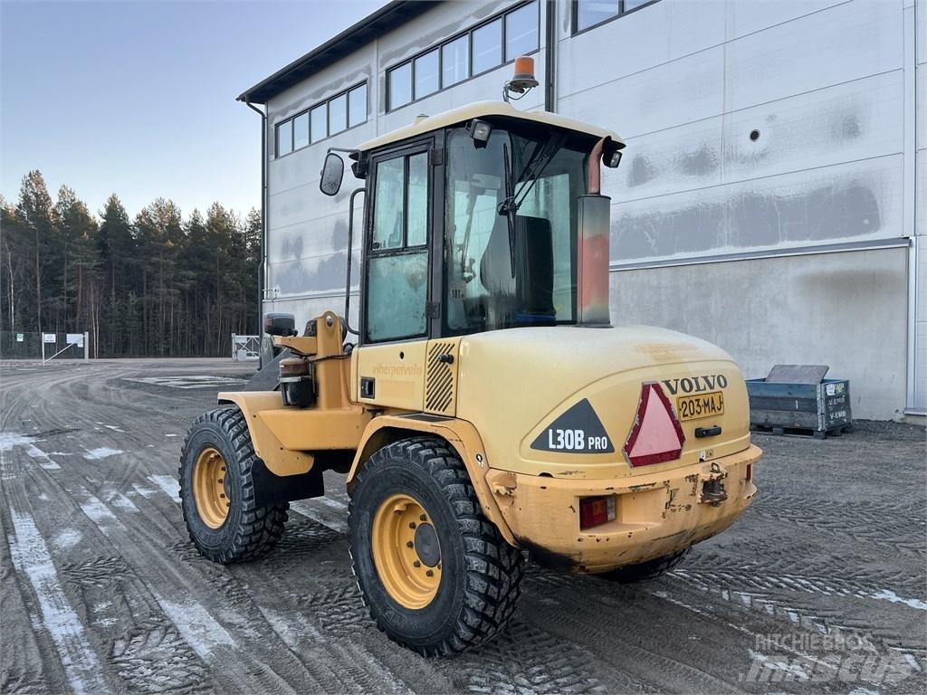 Volvo L 30 B Rataslaadurid