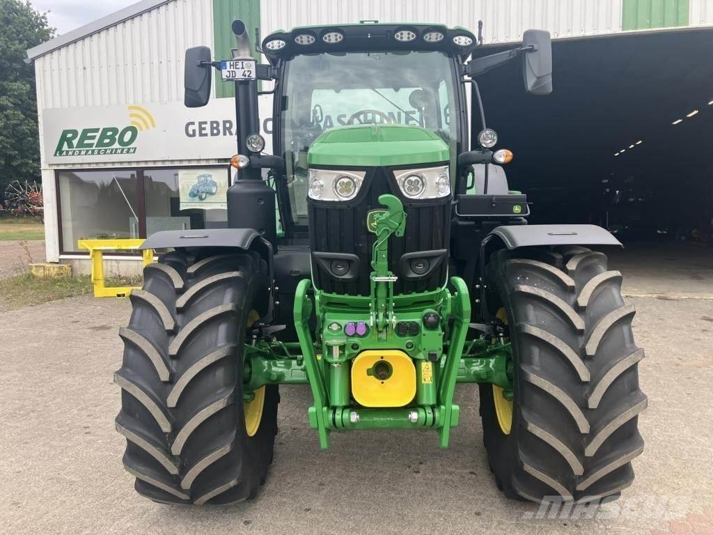 John Deere 6R215 Traktorid