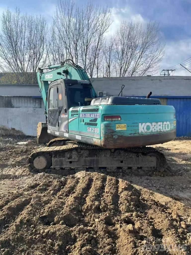 Kobelco SK 200-8 Roomikekskavaatorid
