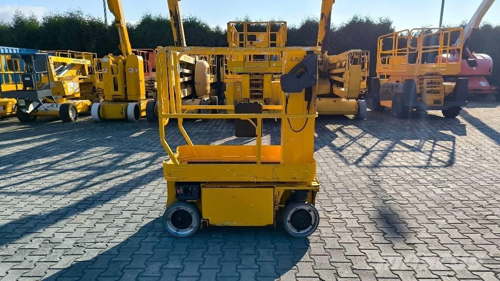 JLG 1230 ES Vertikaalsed mast tõstukid