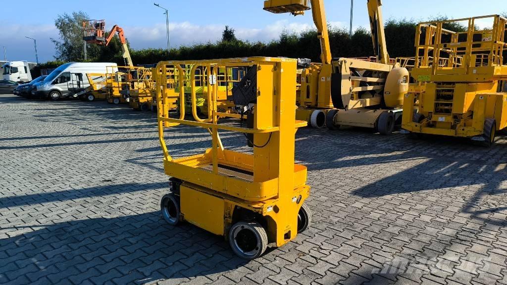 JLG 1230 ES Vertikaalsed mast tõstukid
