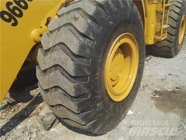 CAT 966 G Rataslaadurid