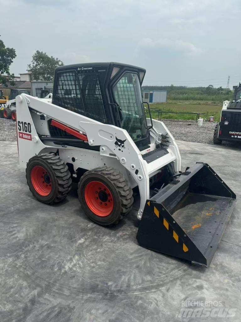 Bobcat S 160 Roomikekskavaatorid