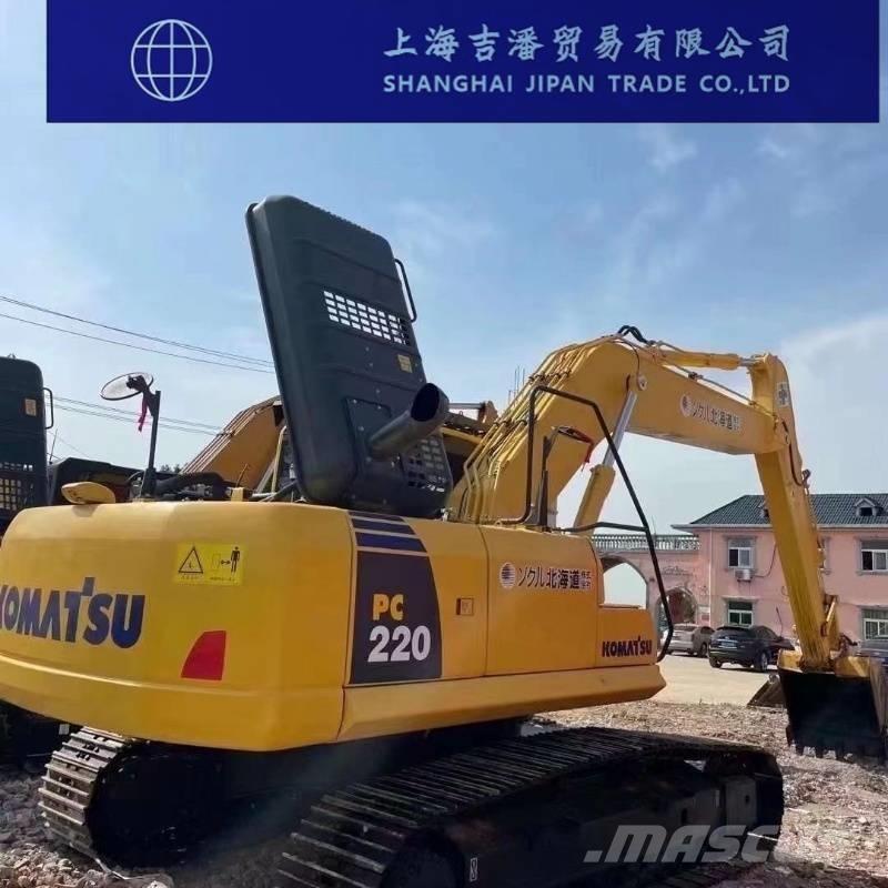 Komatsu PC 220 Roomikekskavaatorid