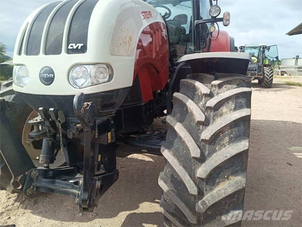 Steyr 6220 CVT Traktorid