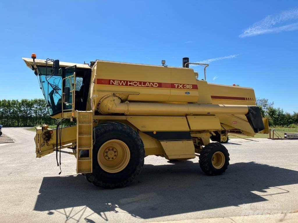 New Holland TX 36 Teraviljakombainid