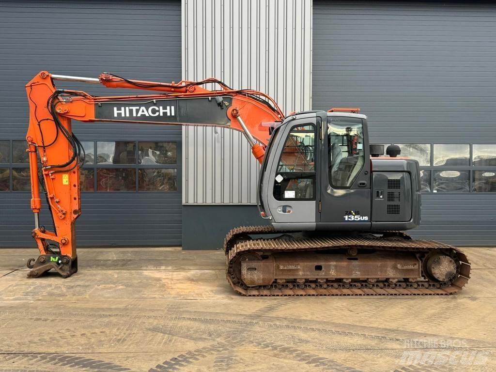 Hitachi ZX135US Roomikekskavaatorid