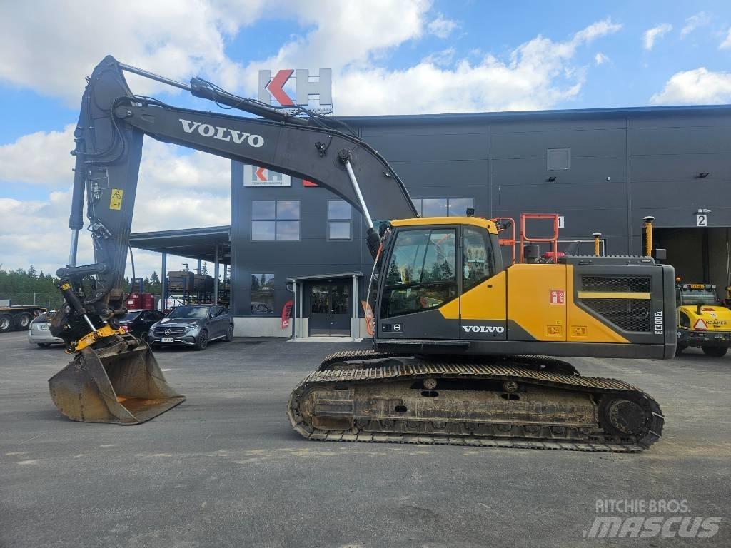 Volvo EC 300 EL + 3D Roomikekskavaatorid