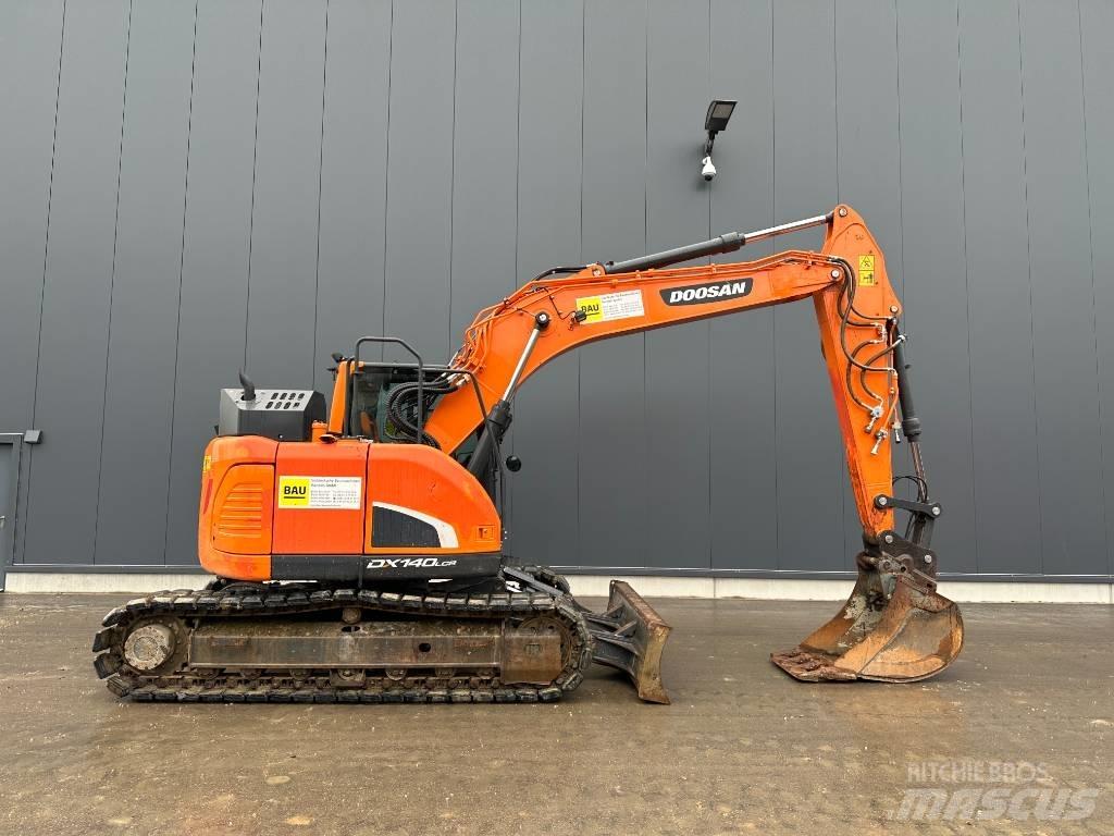 Doosan DX 140 LCR-5 Roomikekskavaatorid
