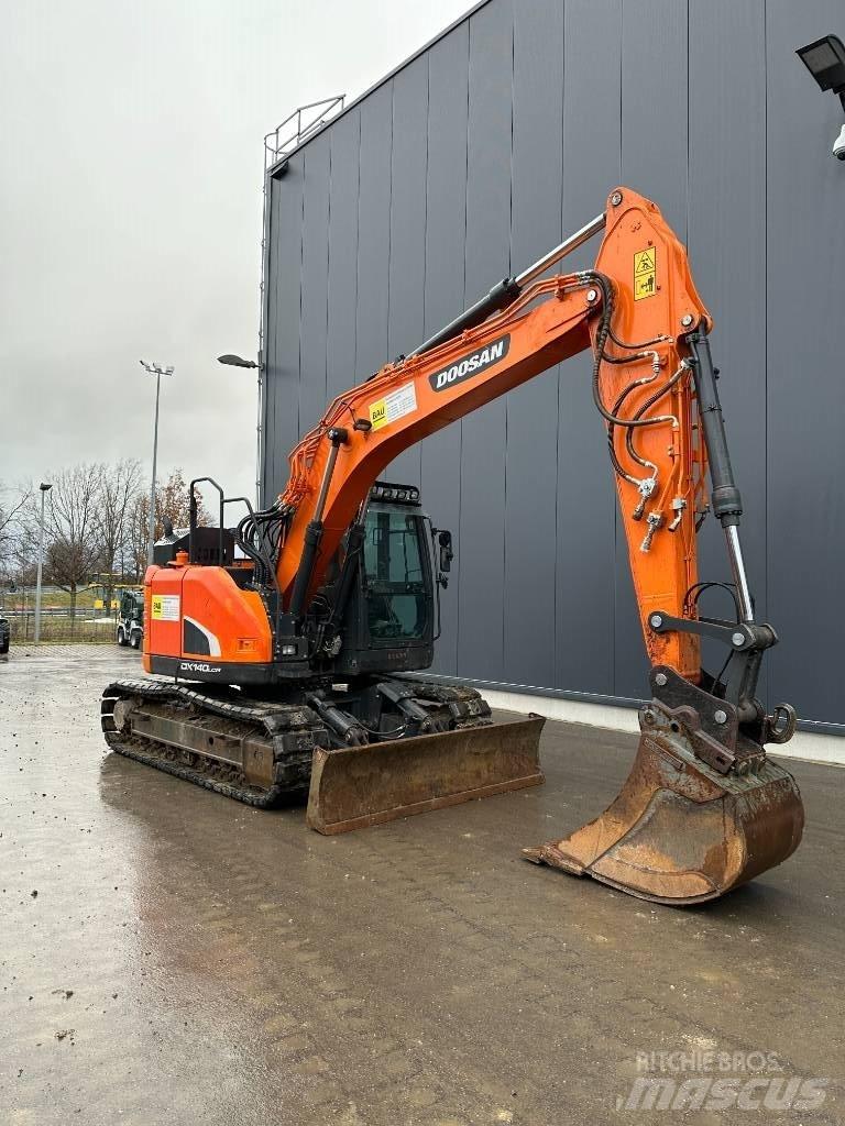 Doosan DX 140 LCR-5 Roomikekskavaatorid