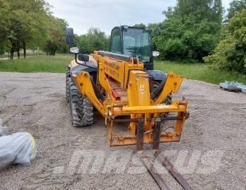 JCB 540-140 Teleskooplaadurid