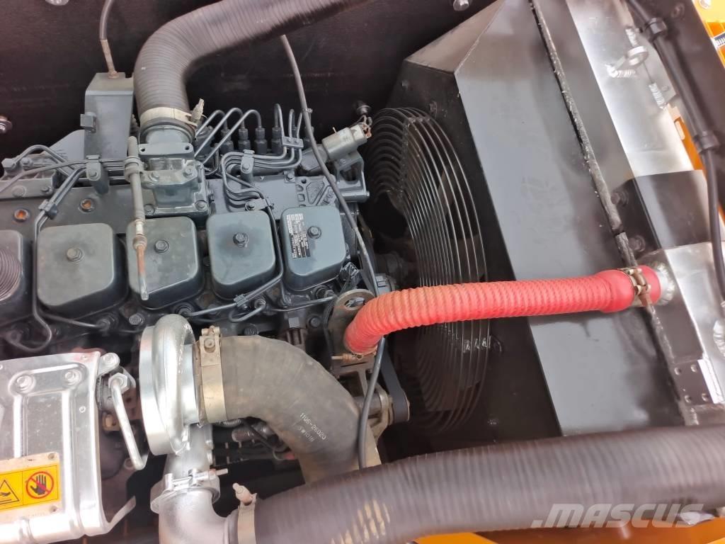 Hyundai 220 LC -9S Roomikekskavaatorid