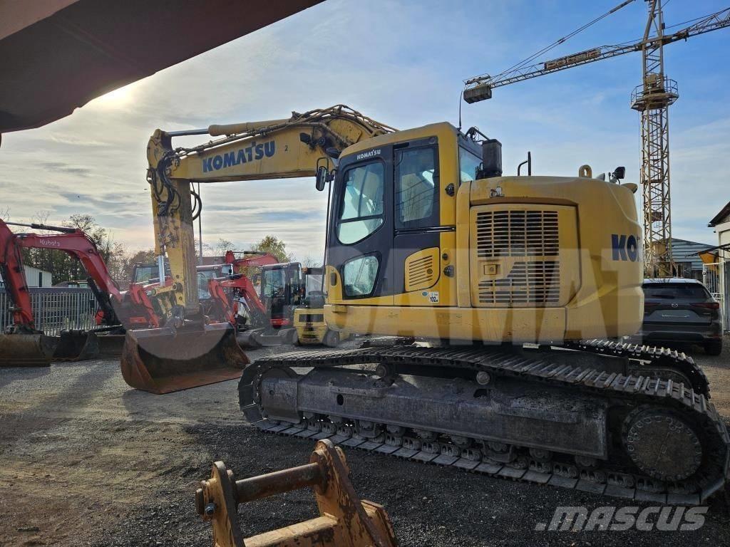 Komatsu PC 228 USLC Roomikekskavaatorid