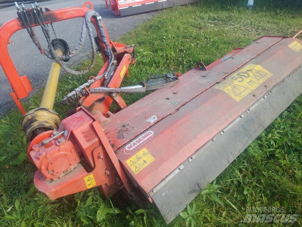 Maschio Giraffa 210 Karjamaade niidukid / pealselõikurid