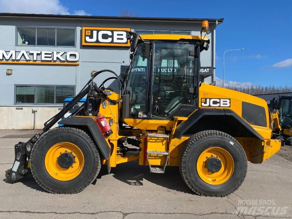 JCB 411 HT T4F Rataslaadurid