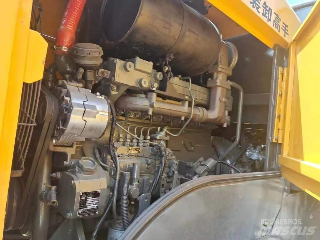 LiuGong 836 Rataslaadurid