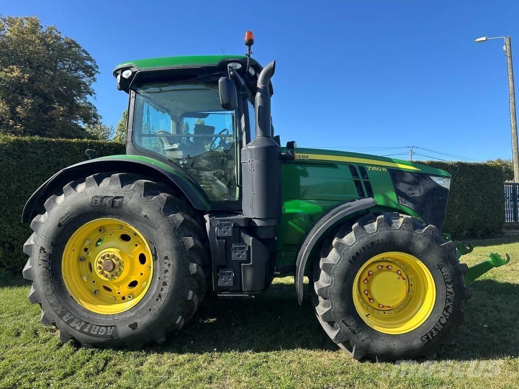 John Deere 7250 R Traktorid