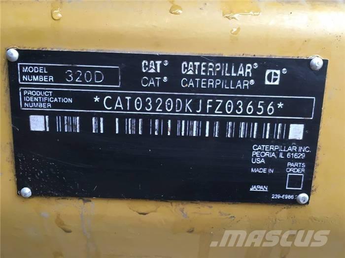 CAT 320 D Roomikekskavaatorid