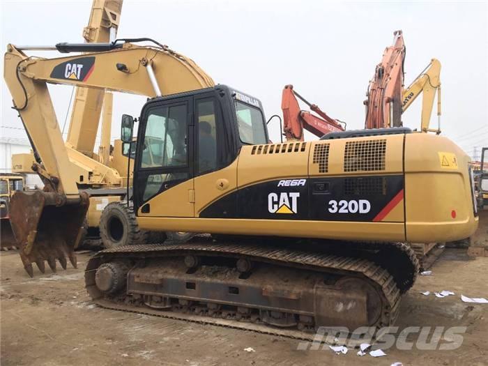 CAT 320 D Roomikekskavaatorid