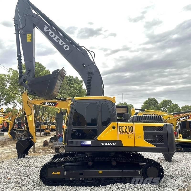 Volvo EC210 Roomikekskavaatorid