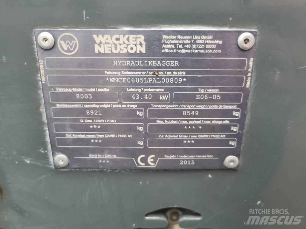 Wacker Neuson 8003 Väikeekskavaatorid 7t-12t