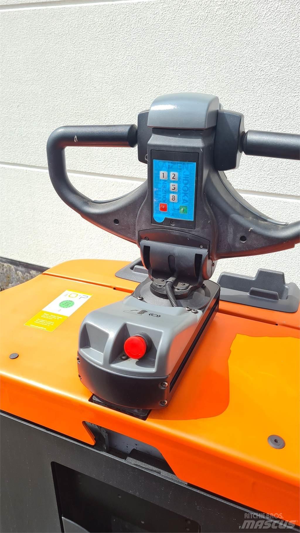 Toyota OSE 250 Madalkomplekteerimistõstuk