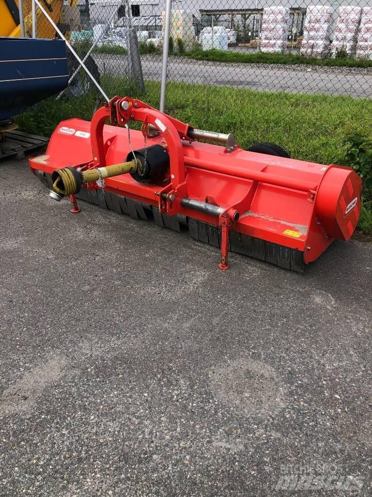 Maschio Tigre 300 Karjamaade niidukid / pealselõikurid
