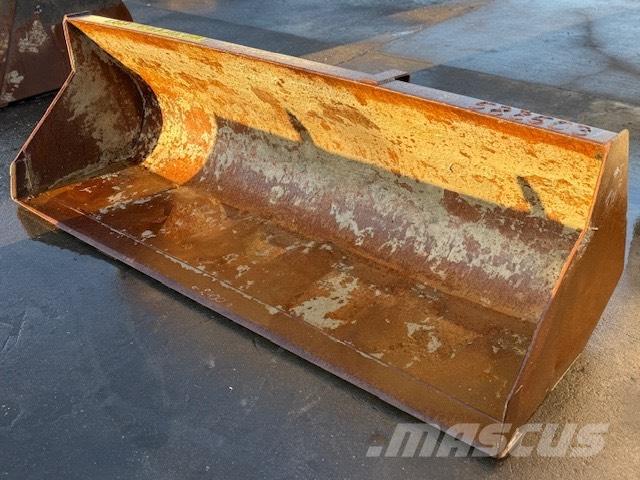 Manitou USED BUCKET Kopad