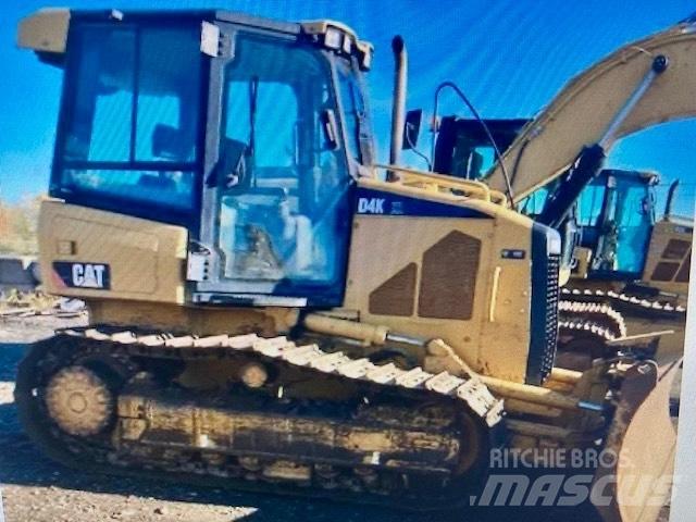 CAT D 4 K XL Buldooserid