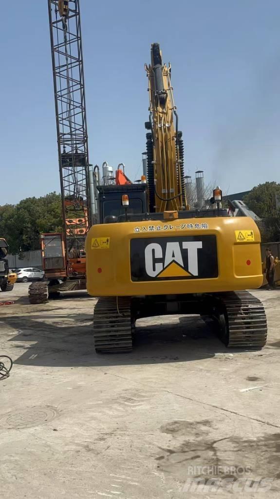 CAT 320 D L Roomikekskavaatorid