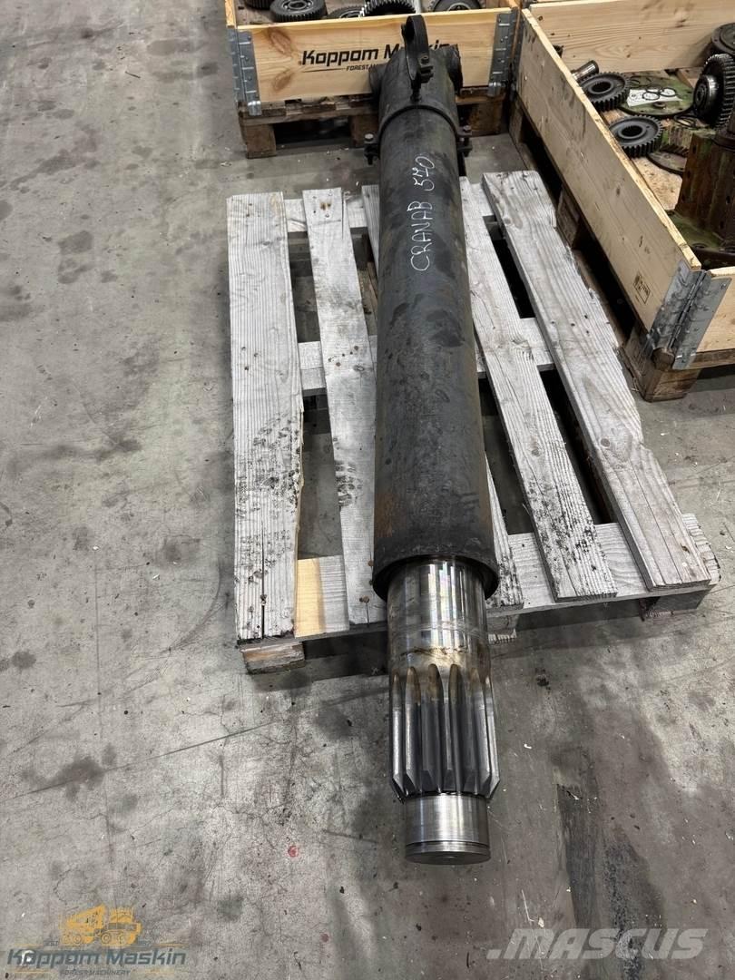 Cranab 570 Forvarderi kraanad